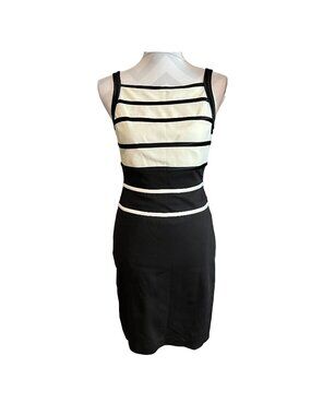WHITE HOUSE BLACK MARKET Black & White Sleeveless Dress